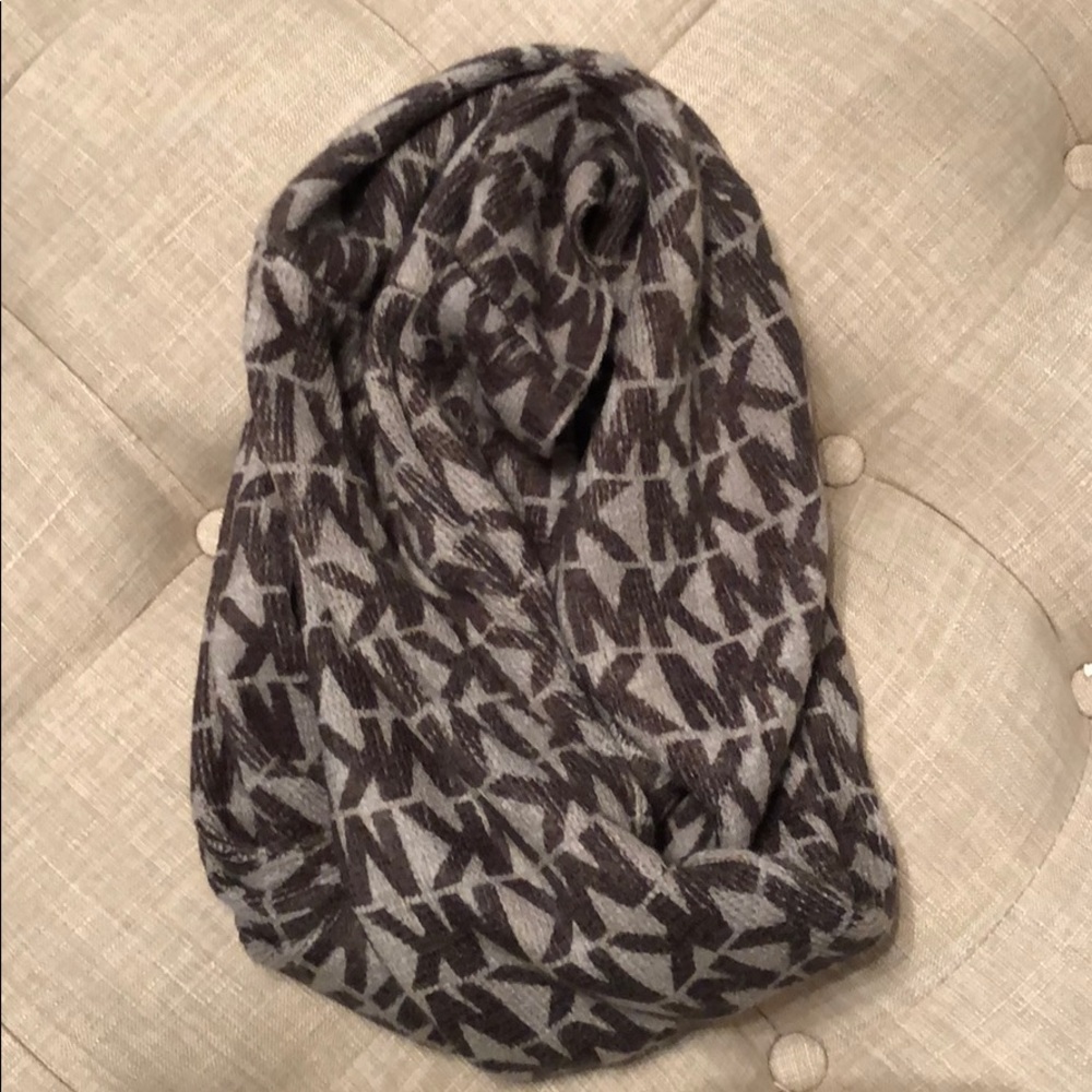 Michael Kors Scarf